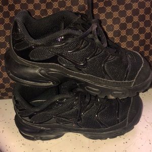 Toddler shoes : Nike air max plus